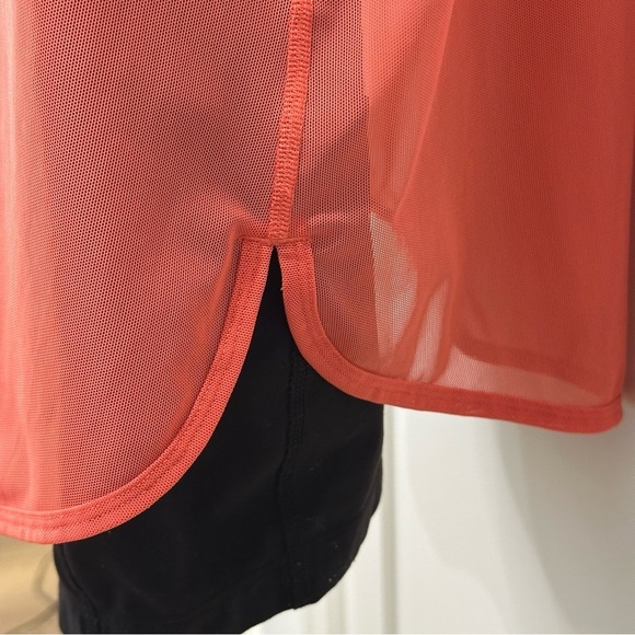 Lululemon 105 Singlet Mesh Tank Top Racerback Poppy Coral Red Size 8 Yoga Sporty - Picture 7 of 10